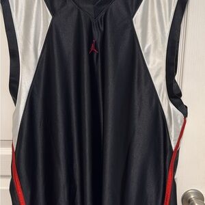 2 Nike Basketball Jerseys Jordan Black and White Jersey with Red Details